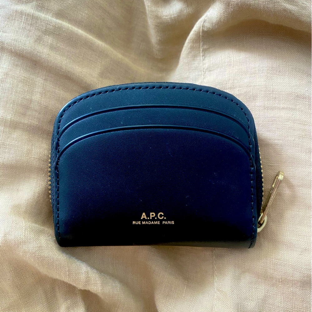 APC Demi-lune mini compact wallet